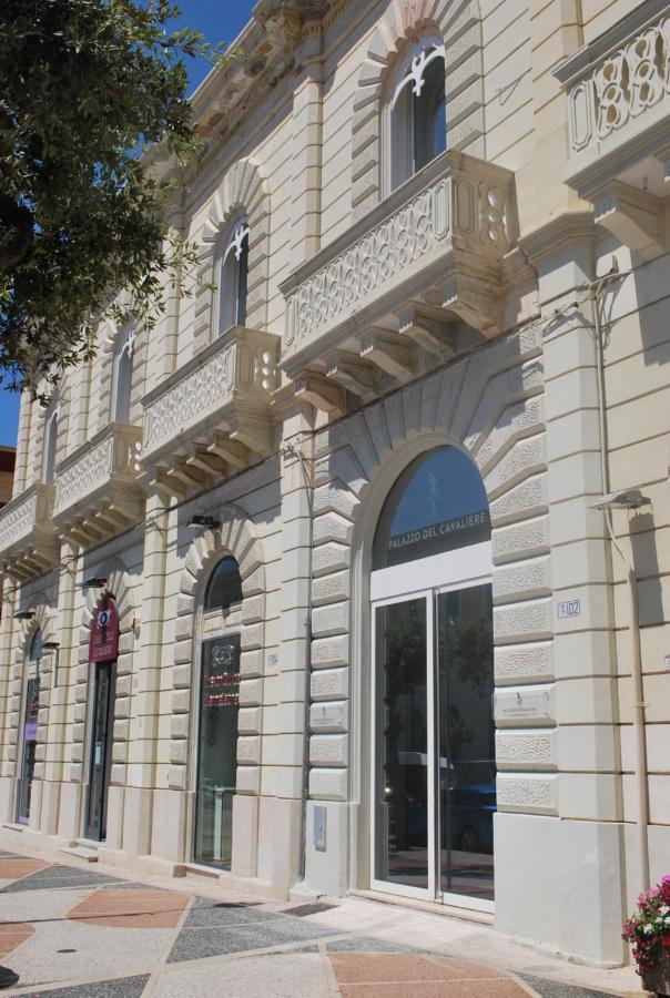 加利波利Palazzo Del Cavaliere住宿加早餐旅馆 外观 照片