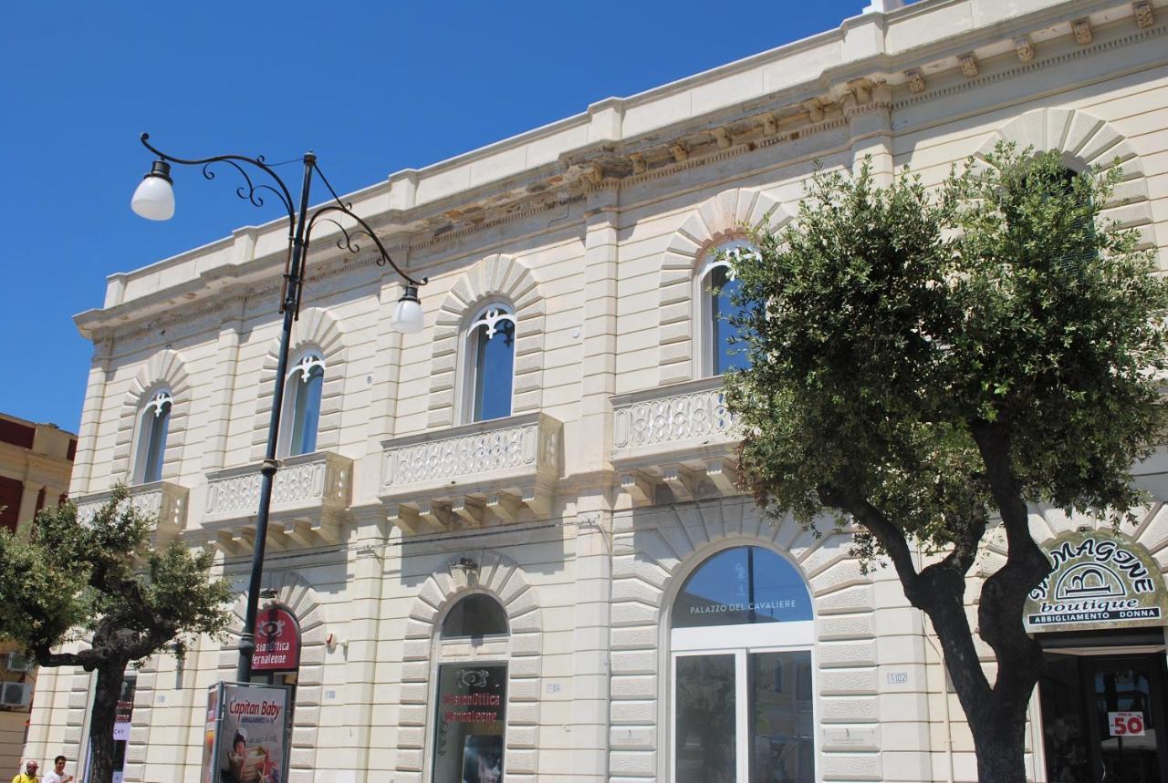 加利波利Palazzo Del Cavaliere住宿加早餐旅馆 外观 照片